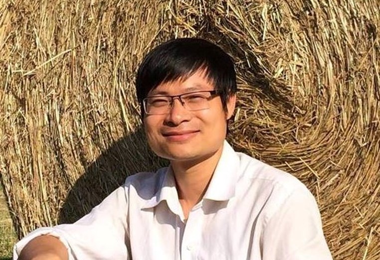 Dr. Huu Du Nguyen